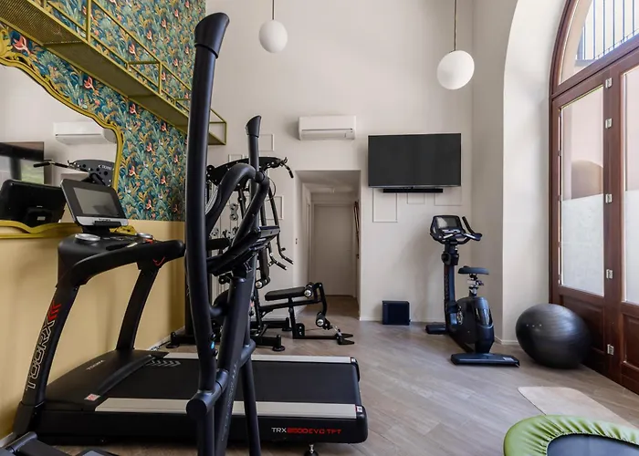 Exclusive Historic Villa - Sauna, Gym, heated saltwater Pool, Parking - near Etna e Taormina by SicilianRelaxingHomes